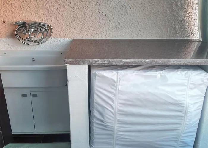 Apartman Cozy With Sea View In - 80 M²