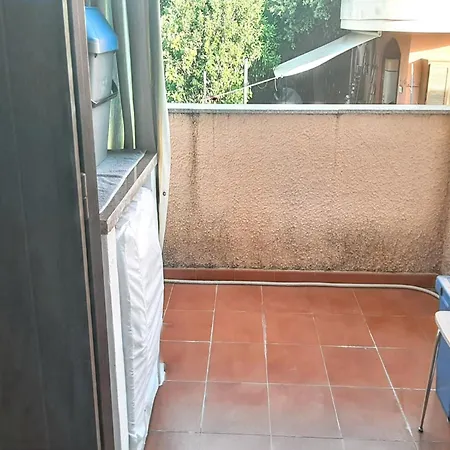 Cozy With Sea View In 80 M² Apartment Olbia