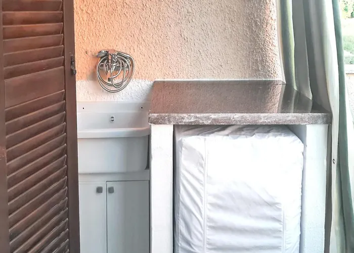 Cozy With Sea View In - 80 M² *